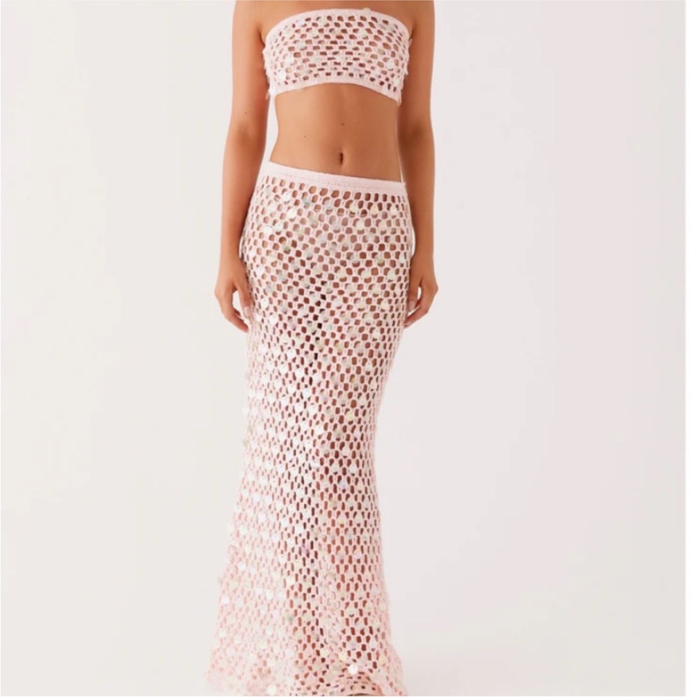 ISO Peppermayo Evissa Crochet Maxi skirt. NOT FOR SALE!!
